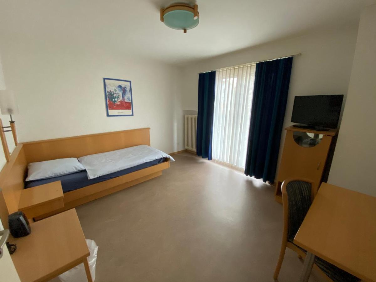 קלוטן Hotel Bramen מראה חיצוני תמונה